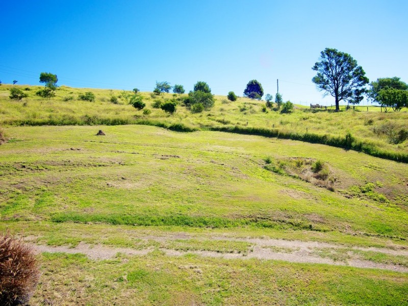 60 Annette Road, Lowood QLD 4311