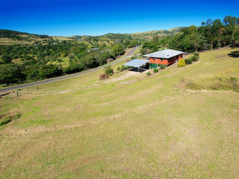 60 Annette Road, Lowood QLD 4311