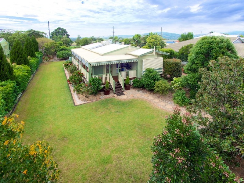 18 Macadamia Drive, Lowood QLD 4311
