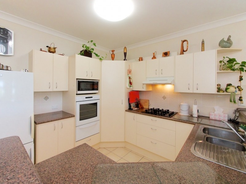 18 Macadamia Drive, Lowood QLD 4311