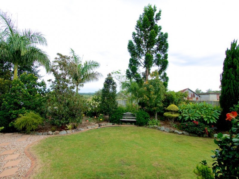 18 Macadamia Drive, Lowood QLD 4311