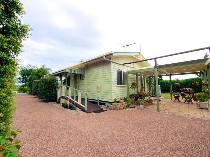 18 Macadamia Drive, Lowood QLD 4311