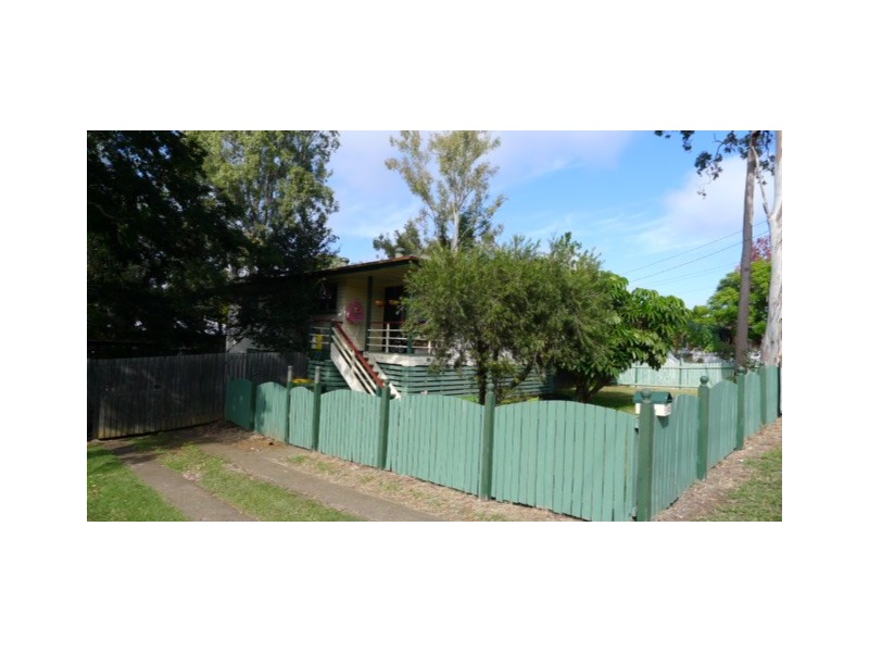 76 Aspinall Street, Leichhardt QLD 4305