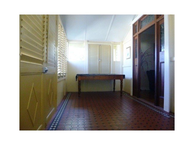 14 Kendall Street, East Ipswich QLD 4305