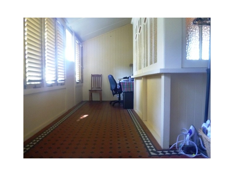 14 Kendall Street, East Ipswich QLD 4305