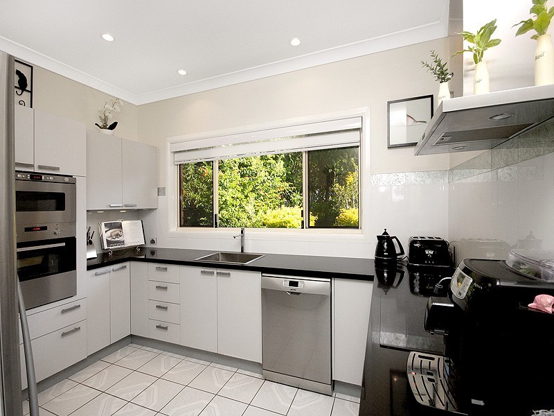 23 Klass Rd, Lowood QLD 4311