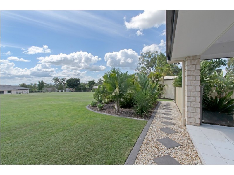 10 Fay Court, Fernvale QLD 4306