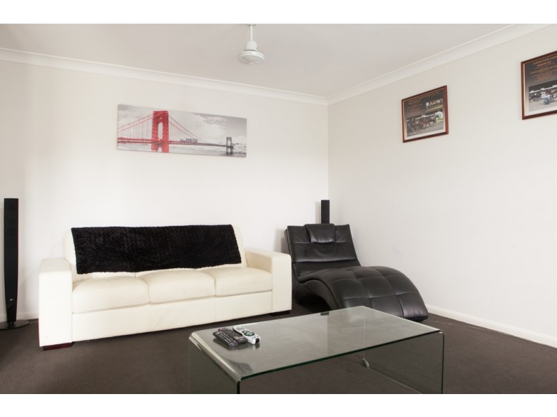 7 Willowood Pl, Fernvale QLD 4306