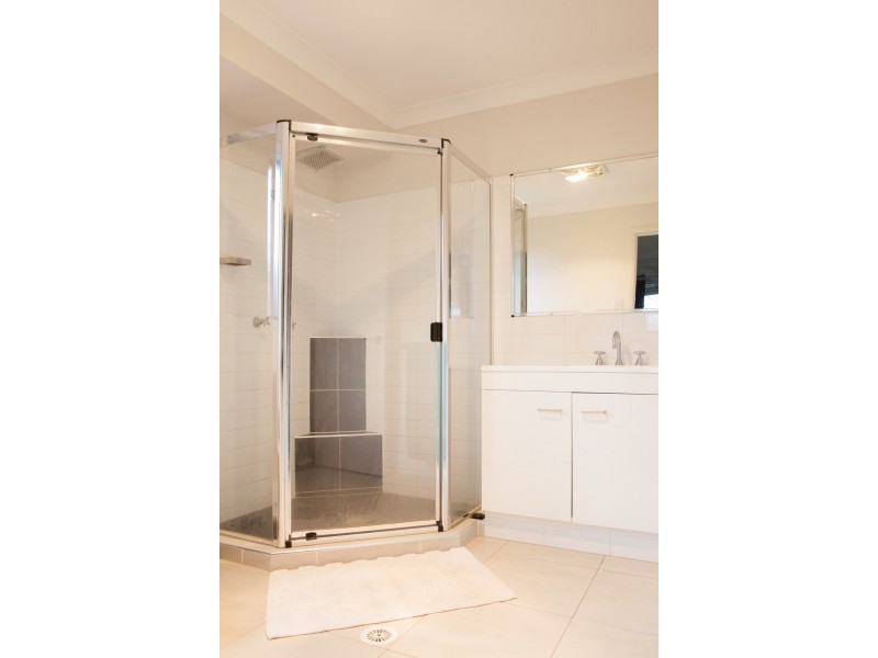 7 Willowood Pl, Fernvale QLD 4306