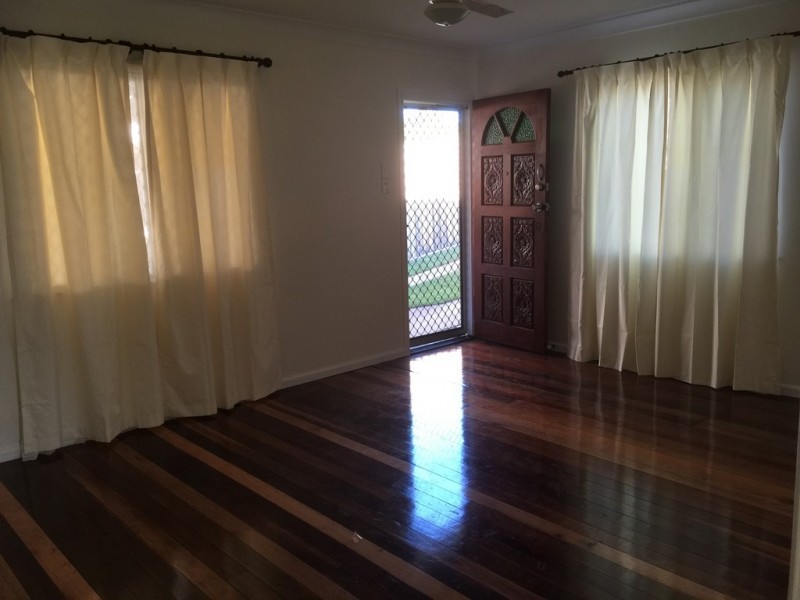 44 HOLDSWORTH ROAD, North Ipswich QLD 4305