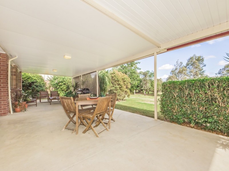 8 Rose Avenue, Minden QLD 4311