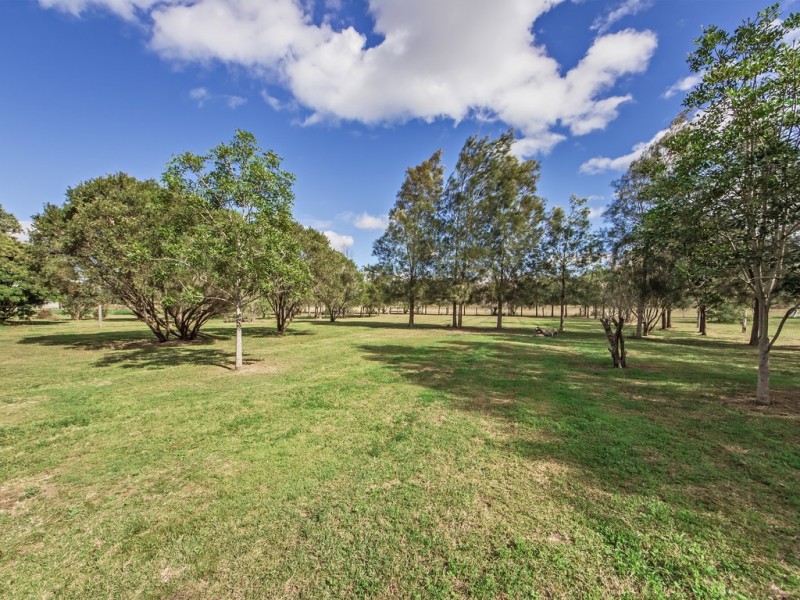 8 Rose Avenue, Minden QLD 4311