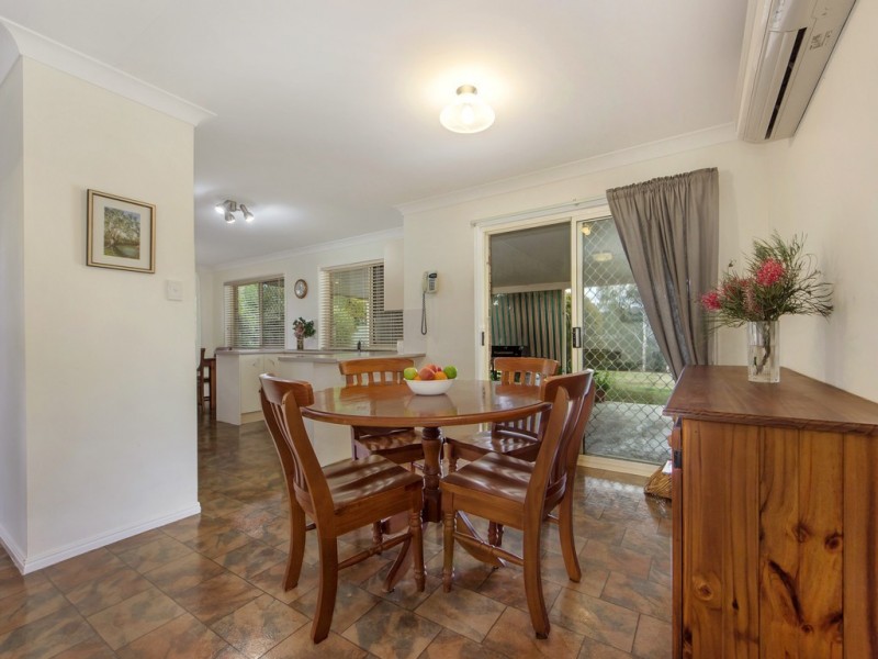 8 Rose Avenue, Minden QLD 4311