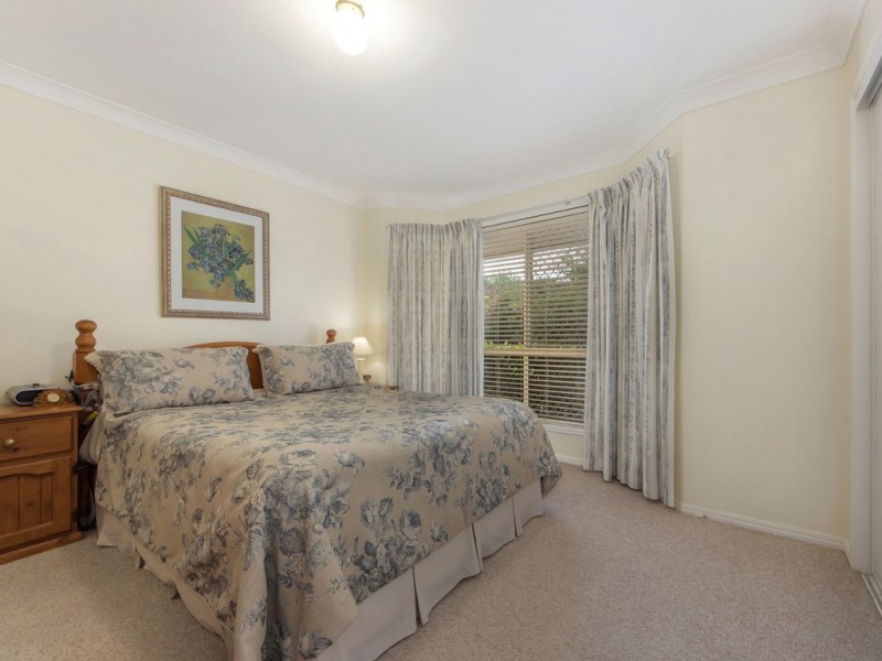 8 Rose Avenue, Minden QLD 4311