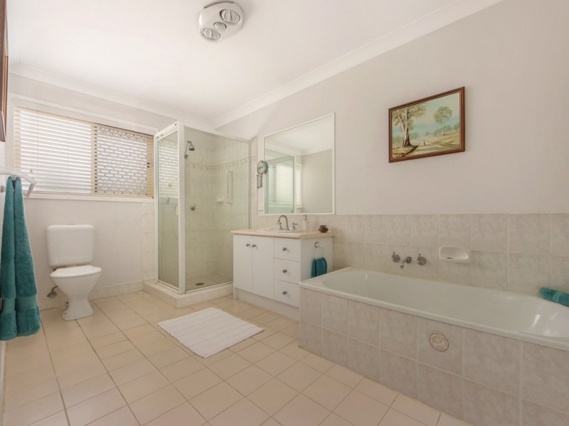 8 Rose Avenue, Minden QLD 4311