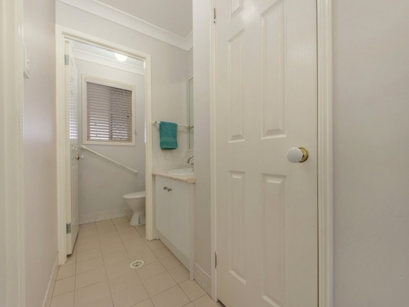 8 Rose Avenue, Minden QLD 4311
