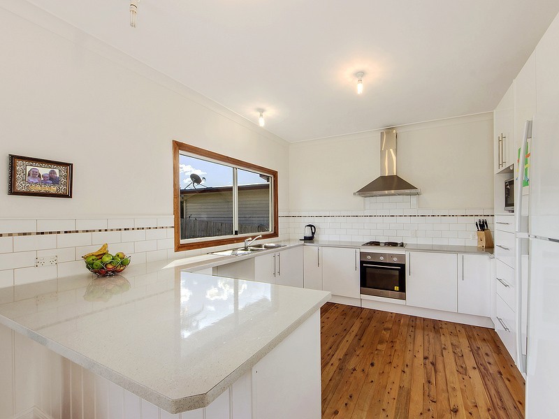 16 RAMSEY COURT, Lowood QLD 4311