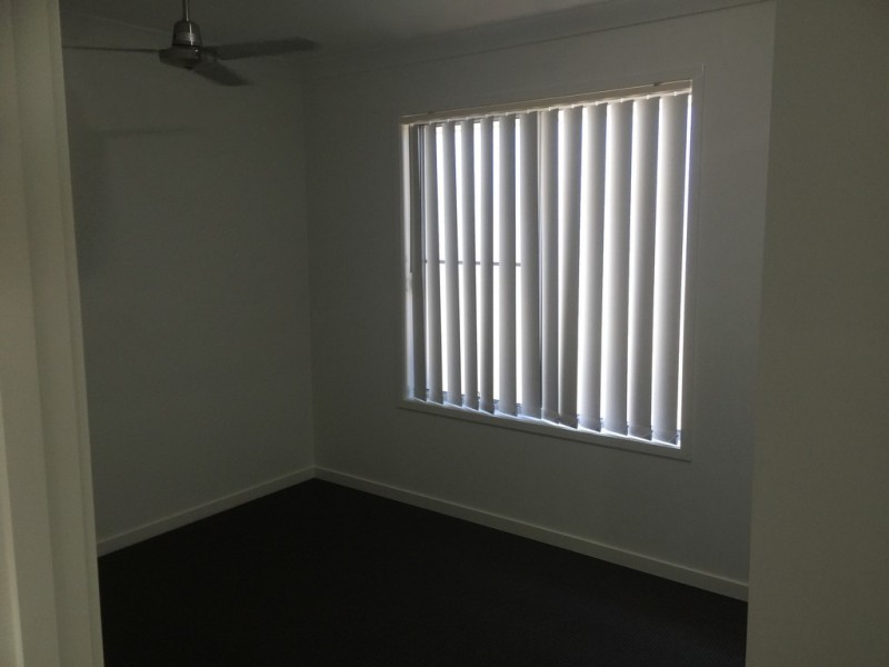 76 Fitzpatrick Circuit, Augustine Heights QLD 4300