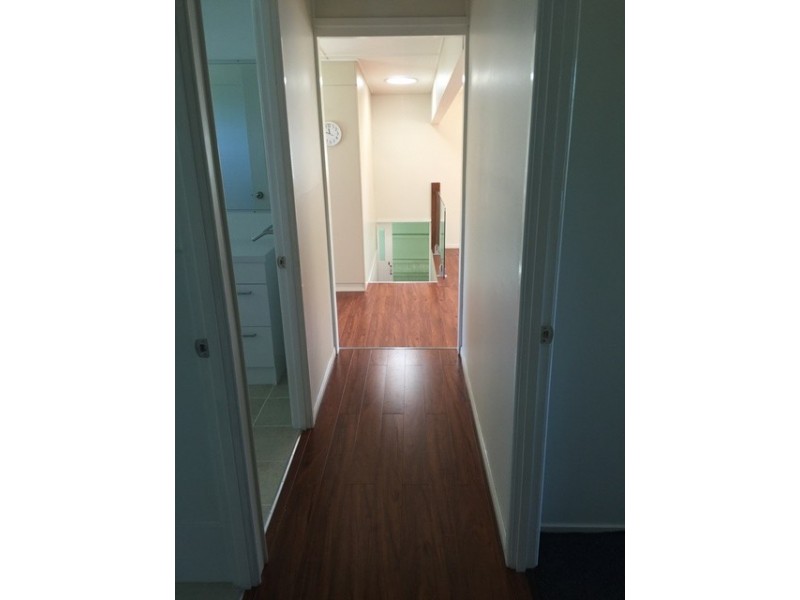 6 Weldon Street, North Ipswich QLD 4305