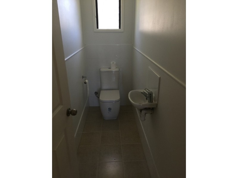 6 Weldon Street, North Ipswich QLD 4305