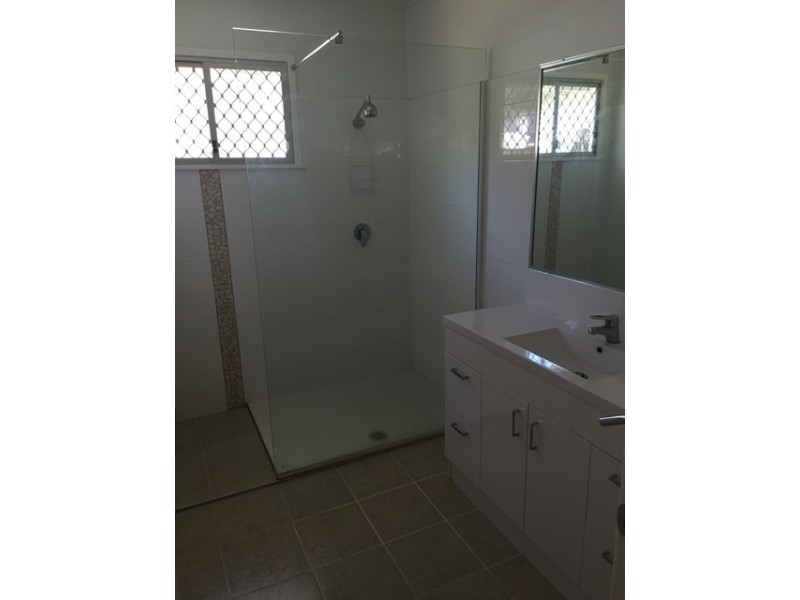 6 Weldon Street, North Ipswich QLD 4305