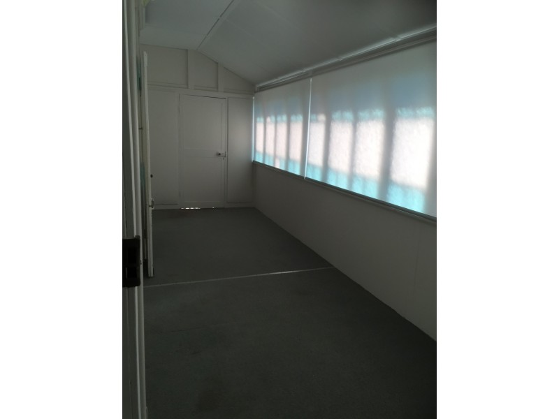 4 Montauban Street, Newtown QLD 4305