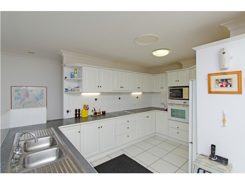 12 BANKSIA COURT, Lowood QLD 4311