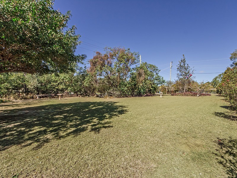 4 Shannon Road, Lowood QLD 4311