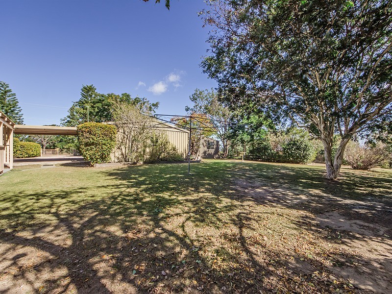4 Shannon Road, Lowood QLD 4311