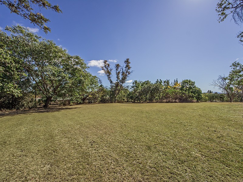 4 Shannon Road, Lowood QLD 4311