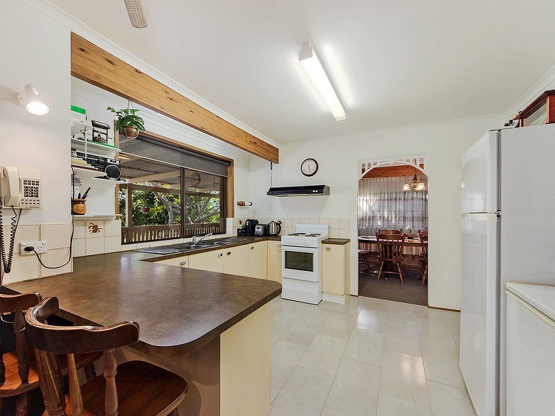 4 Shannon Road, Lowood QLD 4311