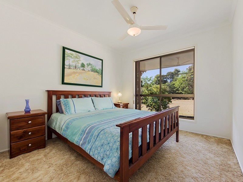 4 Shannon Road, Lowood QLD 4311