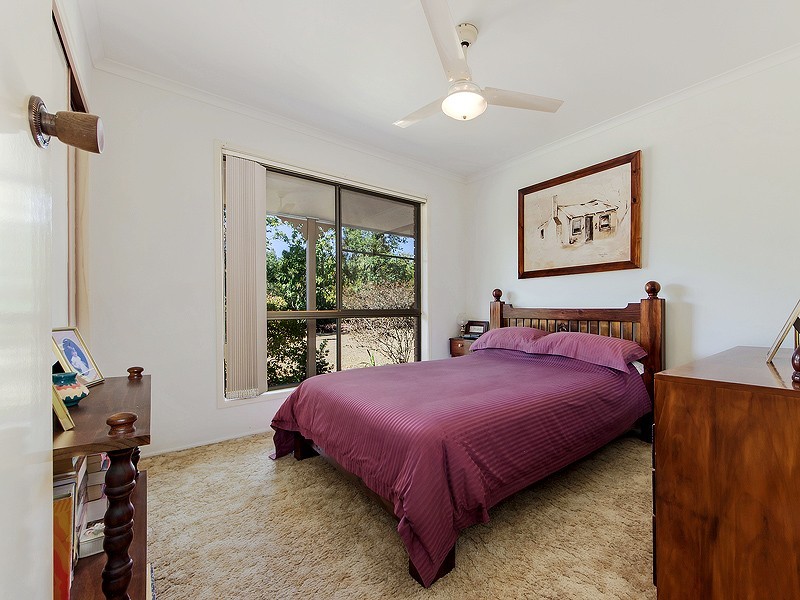 4 Shannon Road, Lowood QLD 4311