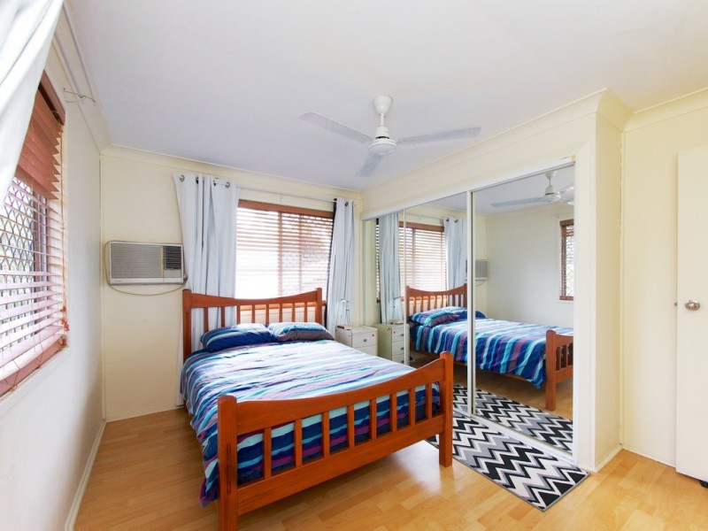 11 GUILFOYLE STREET, Churchill QLD 4305