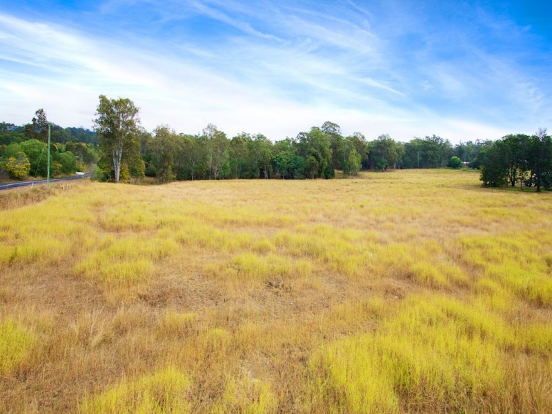 300 PINE MOUNTAIN ROAD, Muirlea QLD 4306