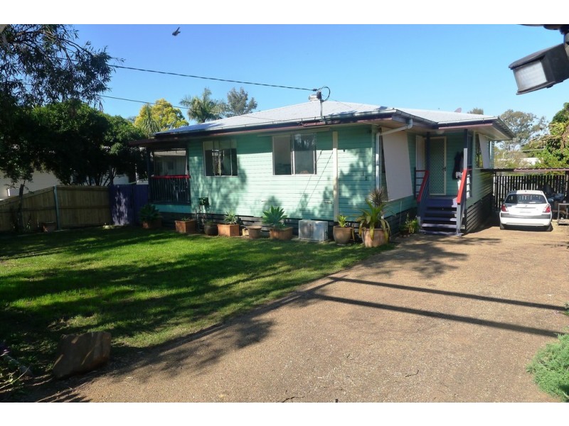 12 STURT STREET, Leichhardt QLD 4305