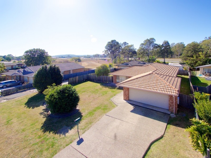 18 Rangeview Drive, Flinders View QLD 4305