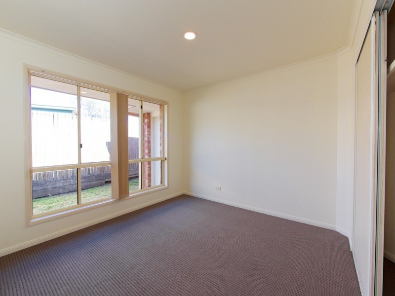 18 Rangeview Drive, Flinders View QLD 4305