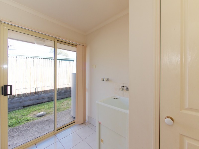18 Rangeview Drive, Flinders View QLD 4305