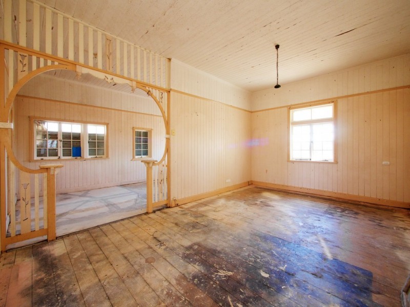 256 MT TARAMPA ROAD, Mount Tarampa QLD 4311