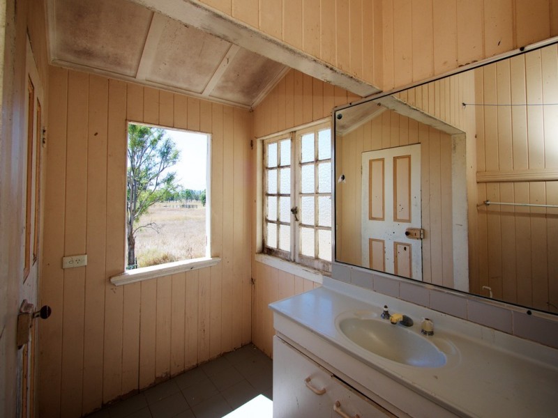 256 MT TARAMPA ROAD, Mount Tarampa QLD 4311