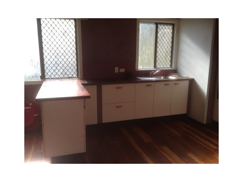 5 Coal Street, Bundamba QLD 4304