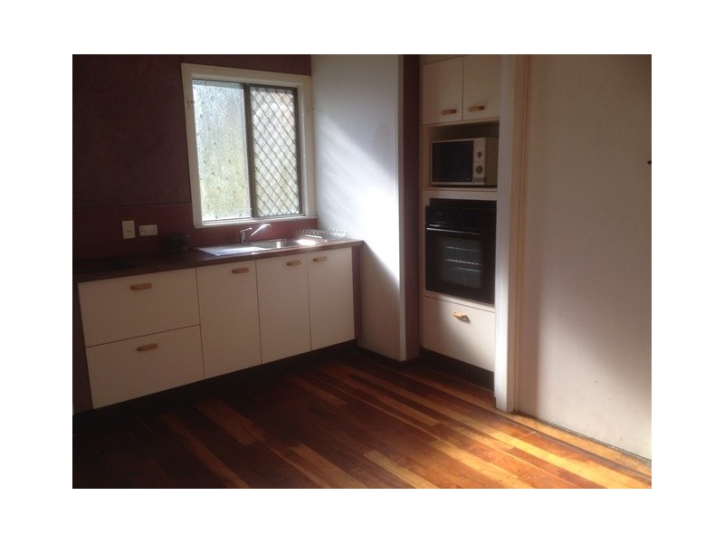 5 Coal Street, Bundamba QLD 4304