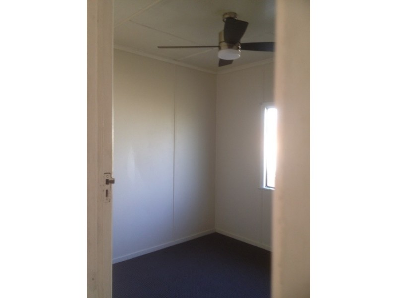 5 Coal Street, Bundamba QLD 4304