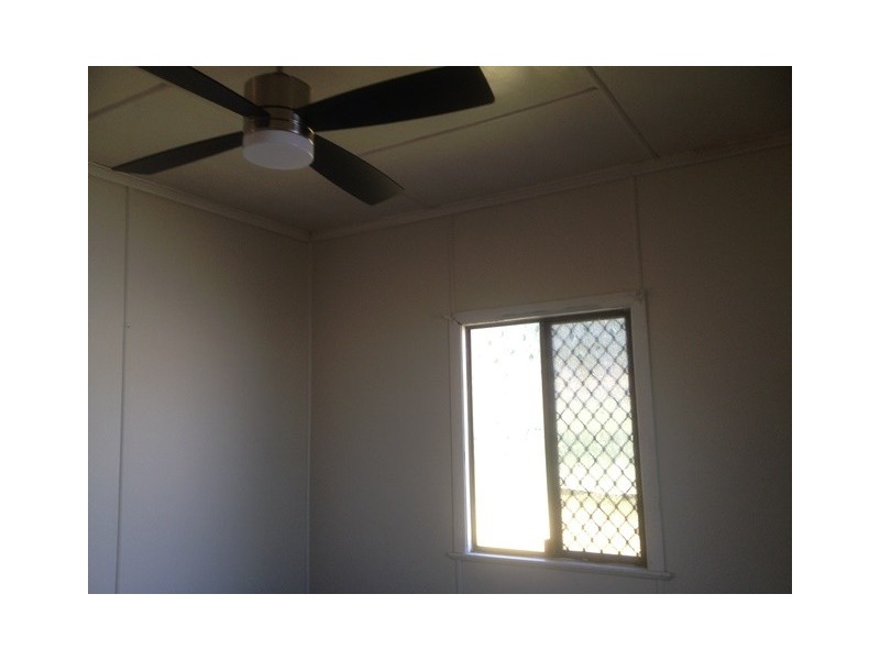 5 Coal Street, Bundamba QLD 4304