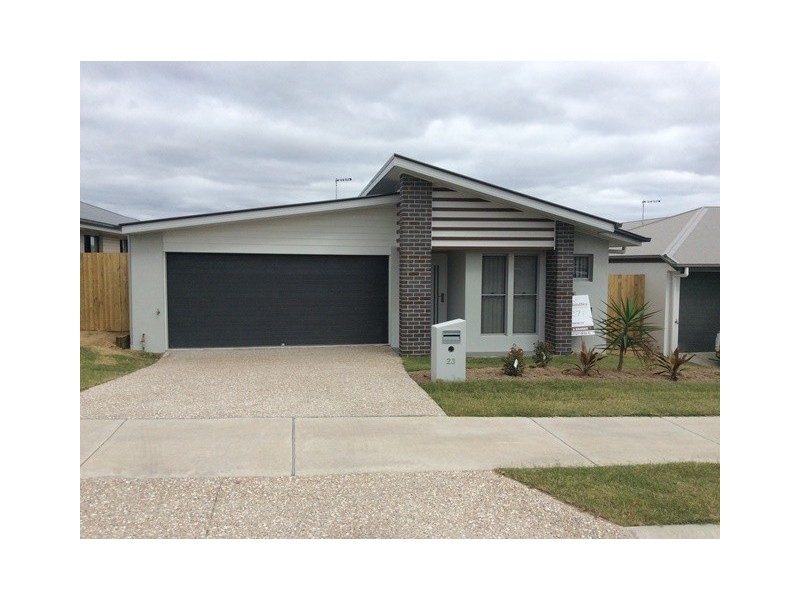 23 Saddleback Avenue, Redbank Plains QLD 4301