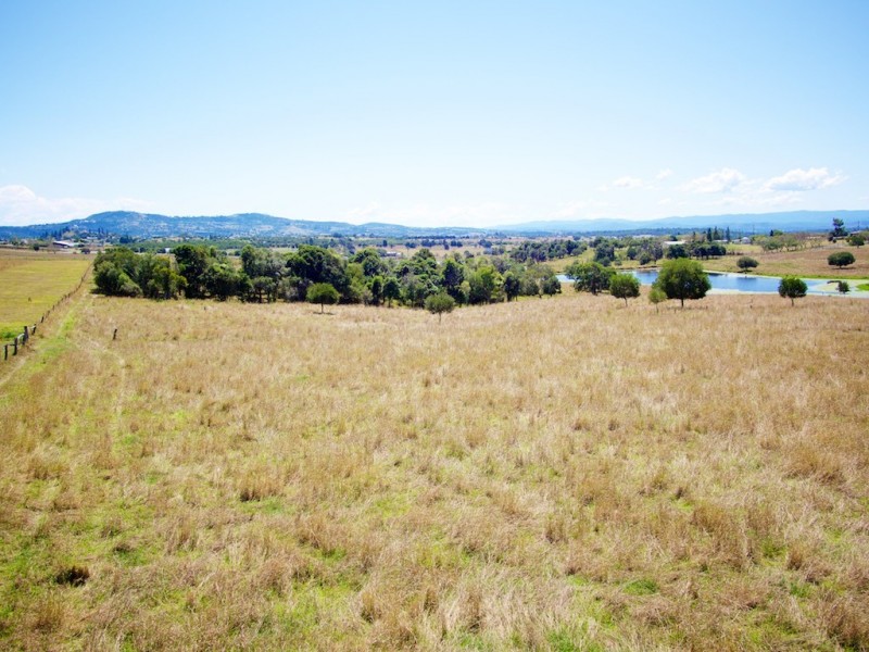 105-127 HAIGSLEA MALABAR ROAD, Haigslea QLD 4306
