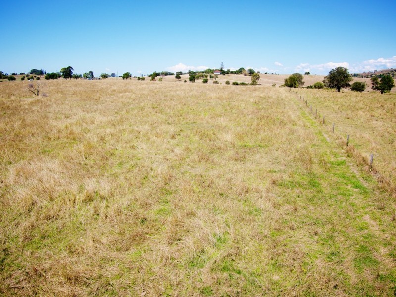 105-127 HAIGSLEA MALABAR ROAD, Haigslea QLD 4306