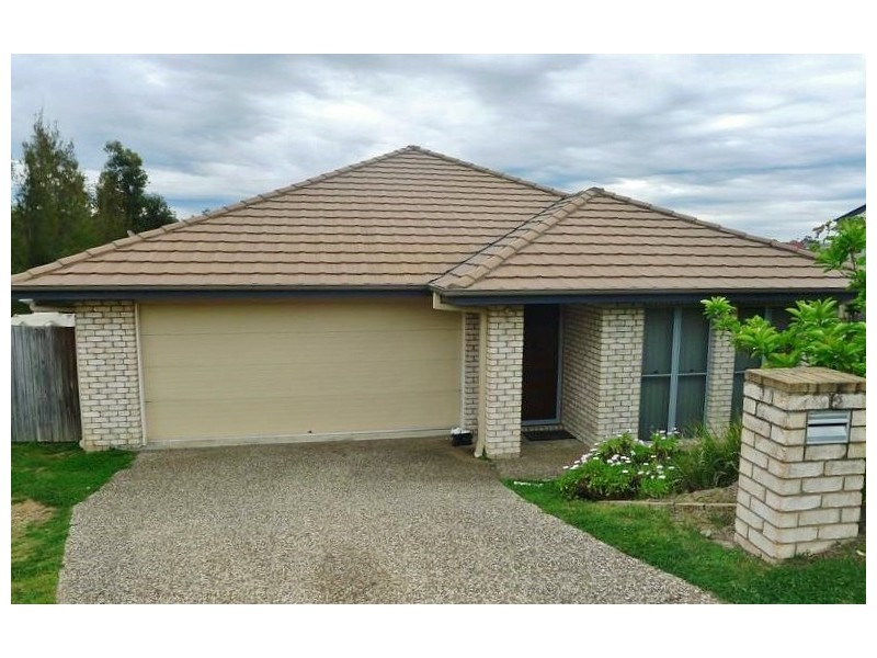 32 SUTHERLAND CRESCENT, Goodna QLD 4300