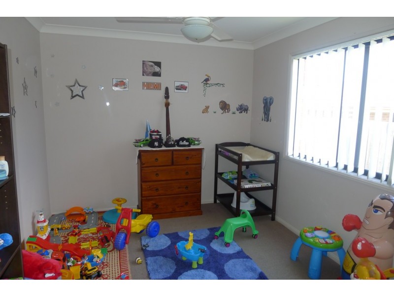 7 MORONEY COURT, Goodna QLD 4300